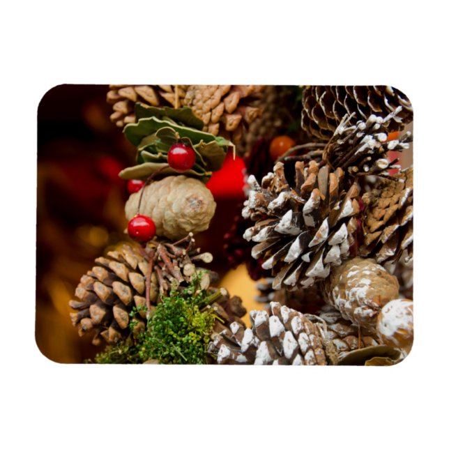 Germany, Cologne. Cologne Cathedral Christmas Magnet (Horizontal)