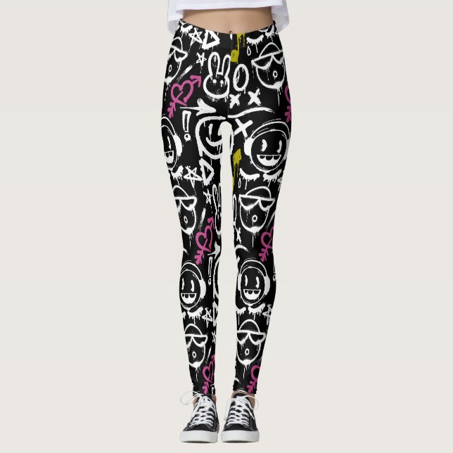 GFT02-Graffiti Mainly White.Black BG Leggings (Front)