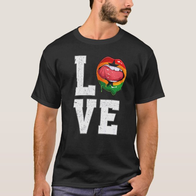 Ghana Flag Soccer Fan Love Ghanaian   T-Shirt (Front)