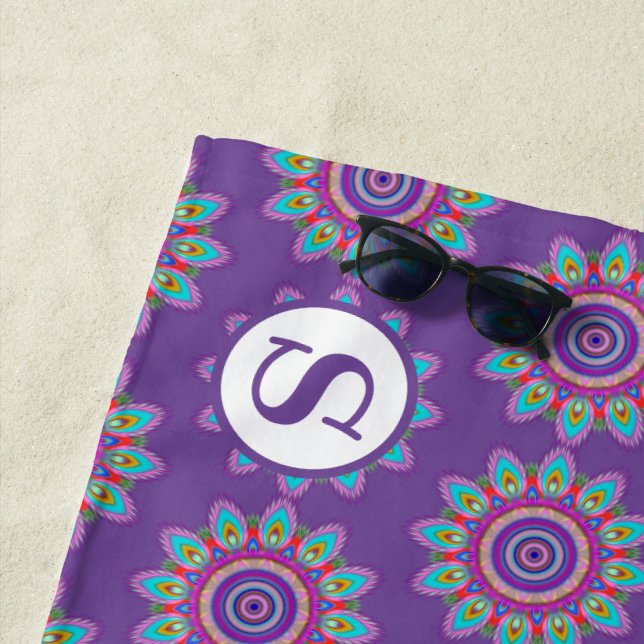 Giant beach towel 70x30 in psychedelic pattern (In Situ)