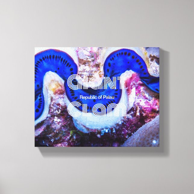Giant Clam Canvas Print (Front)