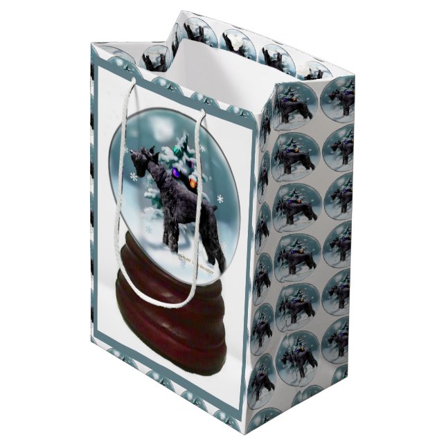 Giant Schnauzer Christmas Medium Gift Bag (Front Angled)