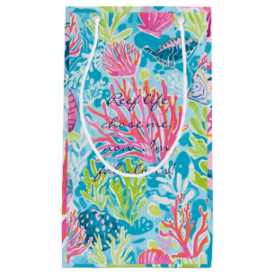 Gift bag in stylish graphic