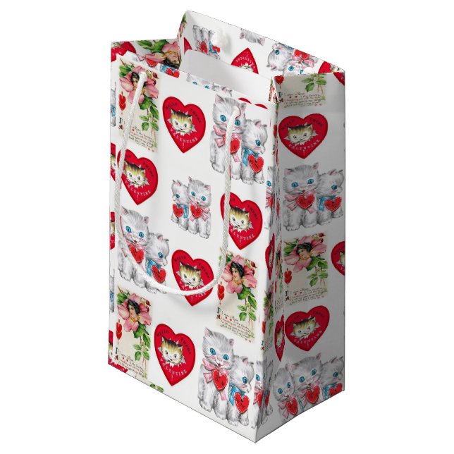 Gift Bag Valentine's (Front Angled)