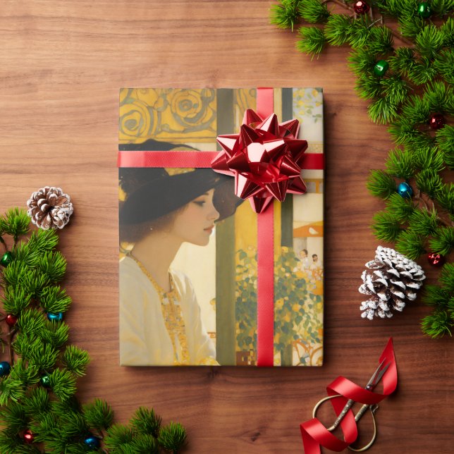  Gift Wrapping Supplies > Wrapping Paper (Holiday Gift)