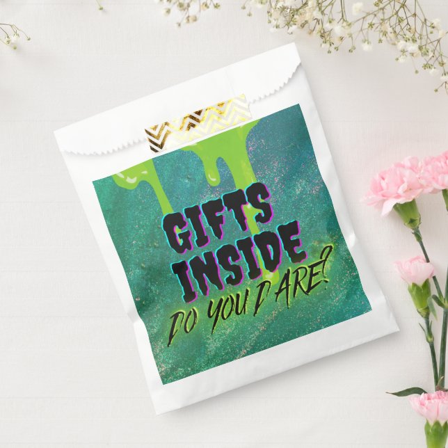 Gifts Inside Favour Bags (Sealed)