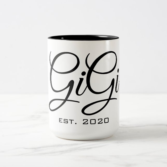 Gigi est 2020 Mug (Center)
