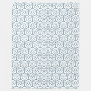 Gilded Garden Lattice - Silver Mist Fleece Blanket