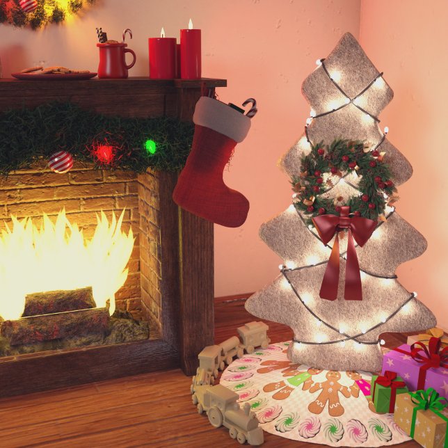 Gingerbread Boys and Girls Brushed Polyester Tree Skirt (Creator Uploaded)