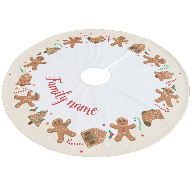 Gingerbread man illustration xmas family name fleece tree skirt (Angled)