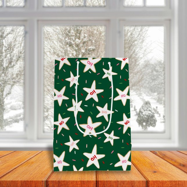 Gingerbread Star Christmas Pattern Medium Gift Bag (Creator Uploaded)