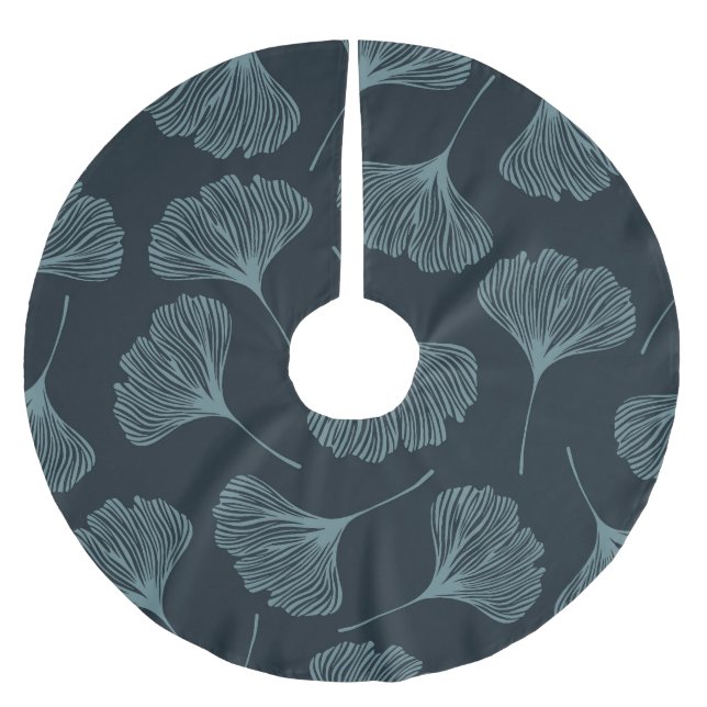 Ginkgo Leaves: Elegant Seamless Pattern. Brushed Polyester Tree Skirt (Front)