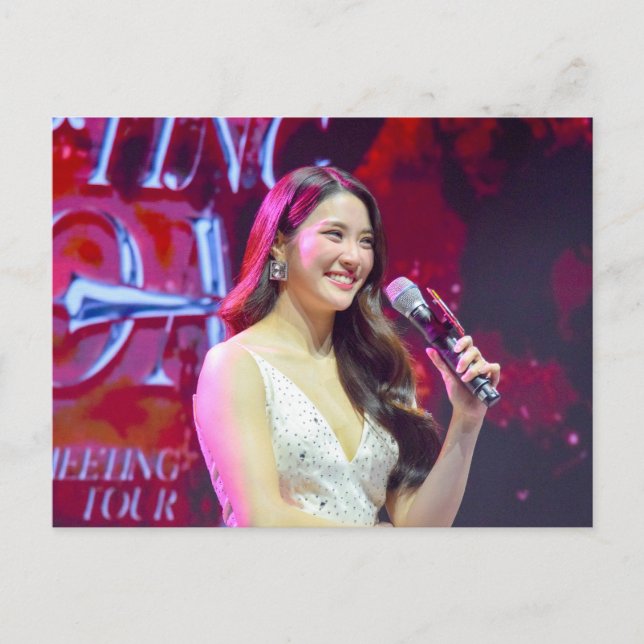 Ginny Natnicha Pratipnatsiri  Holiday Postcard (Front)