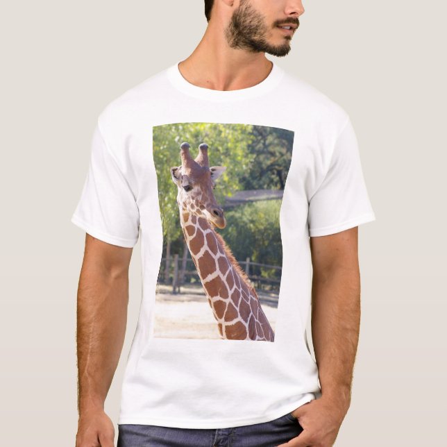 Giraffe 1 Shirt (Front)