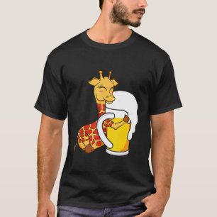 Giraffe Animal  Giraffe Hugging Beer Graphic Desig T-Shirt