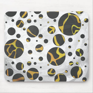 Giraffe Brown and Yellow Print Mouse Pad