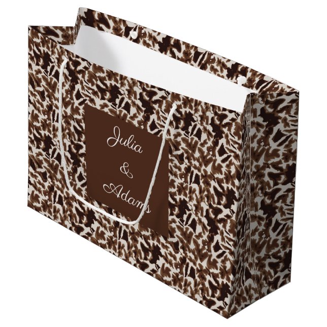 Giraffe Brown Gift Bag (Front Angled)
