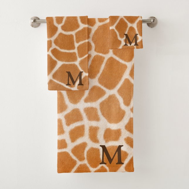 Giraffe Fur Realistic Animal Print Brown Monogram Bath Towel Set (Insitu)