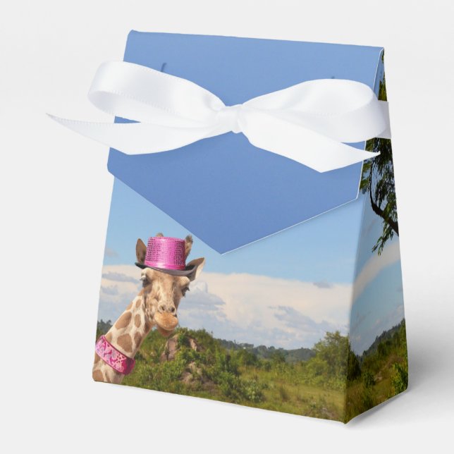 Giraffe in sparkly pink hat favour box (Front Side)