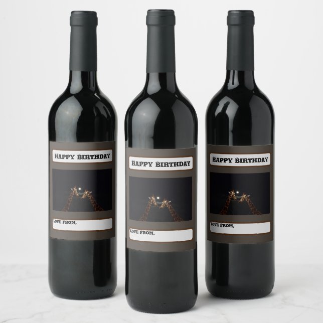 Giraffe Love In The Moonlight, Birthday Wine Label (Bottles)