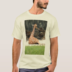 Giraffe Love T-Shirt