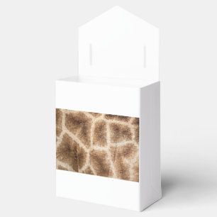 Giraffe pattern favour box