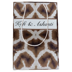 Giraffe pattern safari style medium gift bag