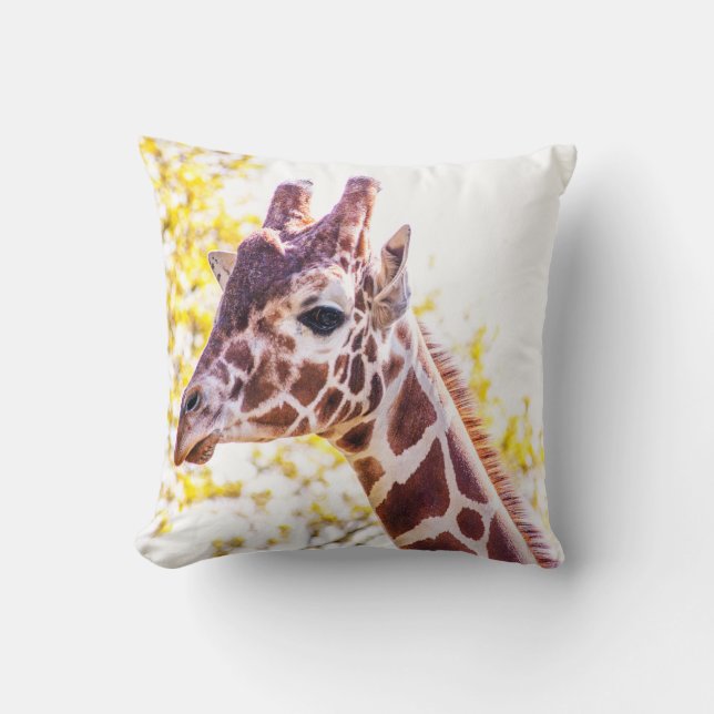 Giraffe Portrait Cushion (Front)
