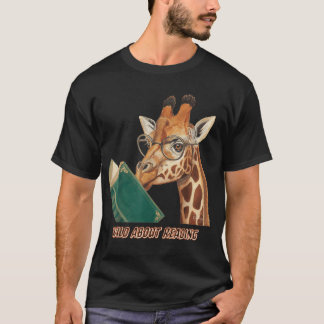 Giraffe Reading Book Eyeglasses Animals Teachers  T-Shirt