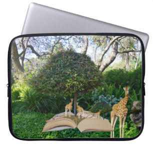 Giraffe Story Book Time, Laptop Sleeve