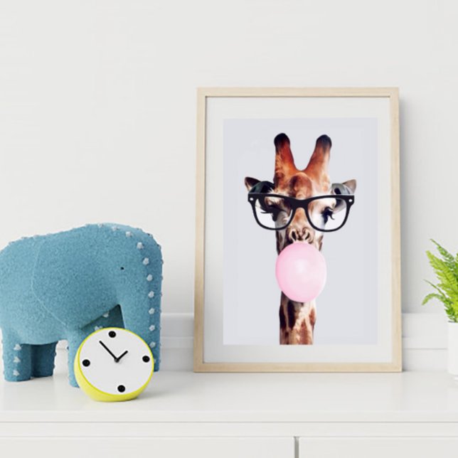 GIRAFFE WEARING GLASSES BLOWING A PINK BUBBLEGUM POSTER (Creator Uploaded)