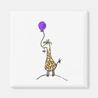Giraffe with balloon magnet