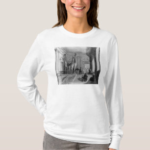 Giraffes on the staircase in the British T-Shirt