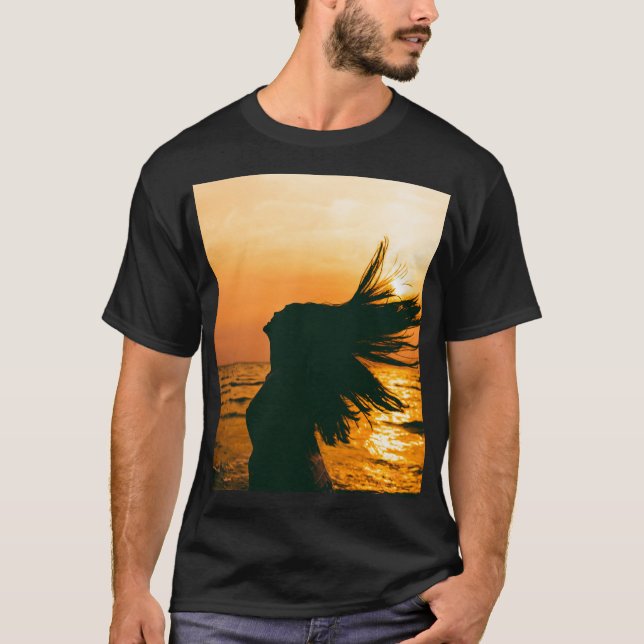 Girl silhouette, sea sunset, freedom. T-Shirt (Front)