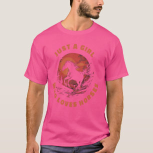 Girl Who Loves Horses Funny Women's Unique Horse L T-Shirt