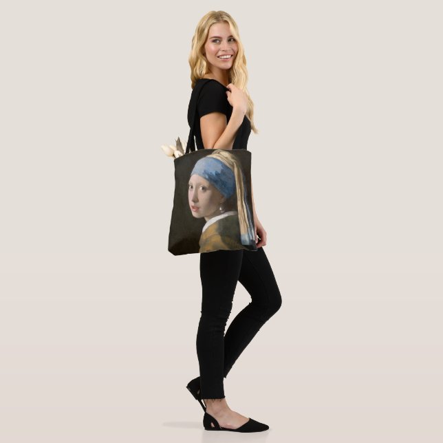 Girl with a pearl earring   tote bag (On Model)