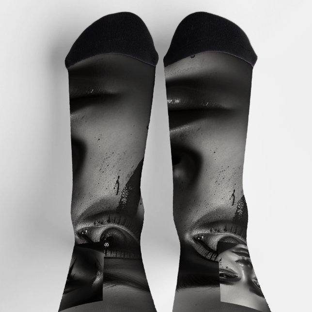 Girl with tears socks (Top)