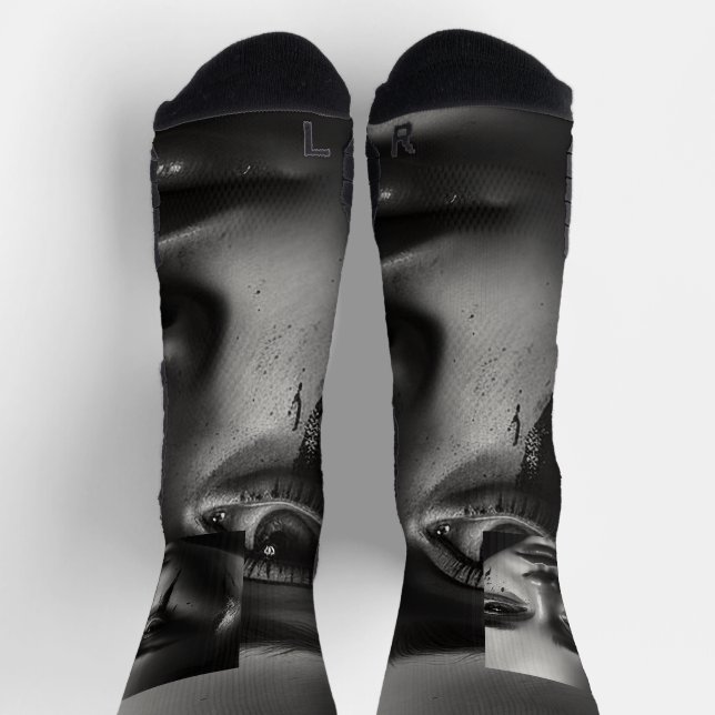 Girl with tears socks (Top)