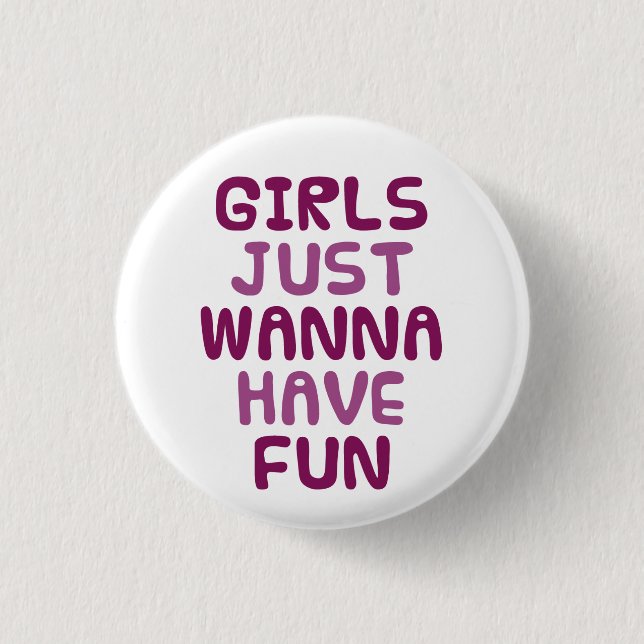 Girls 3 Cm Round Badge (Front)