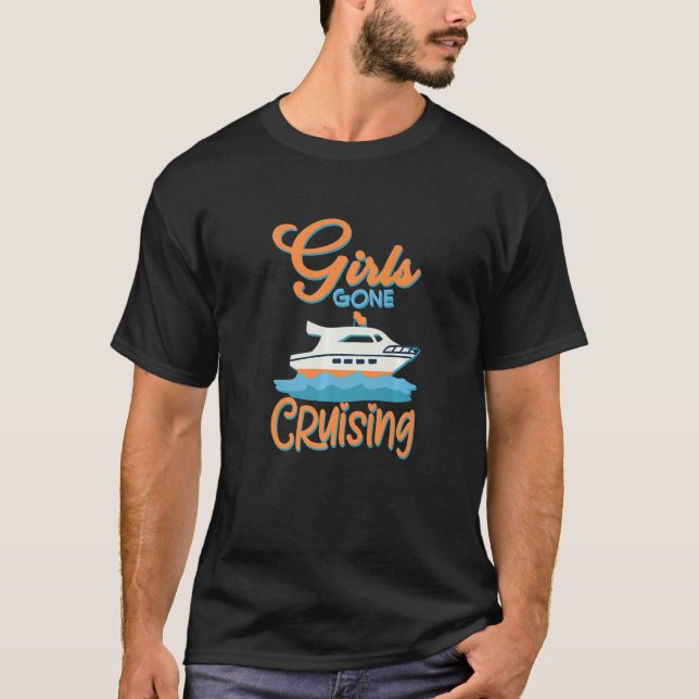 Girls Gone Cruising Funny Cruise Ship Vacation Des T-Shirt (Front)
