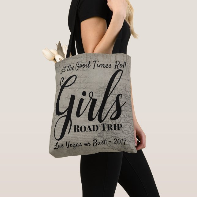 Girls Road Trip Vintage Tote Bag (Close Up)