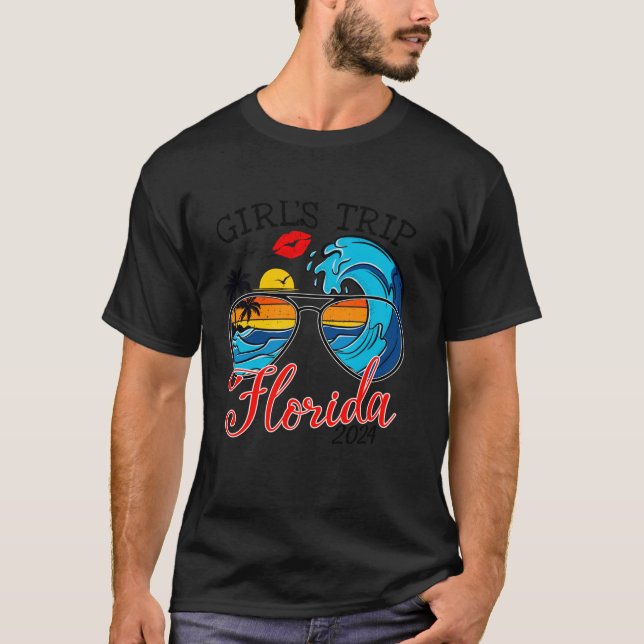 Girls Trip Florida 2024 Beach Womens Weekend Birth T-Shirt (Front)
