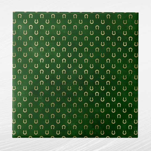 Glam Green Golden Horseshoe Graphic Tile (Creator Uploaded)