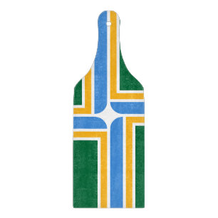Glass cutting board paddle with flag Portland