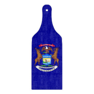Glass cutting board paddle with Michigan flag