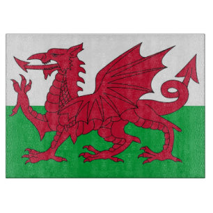 Glass cutting board with Flag of Wales