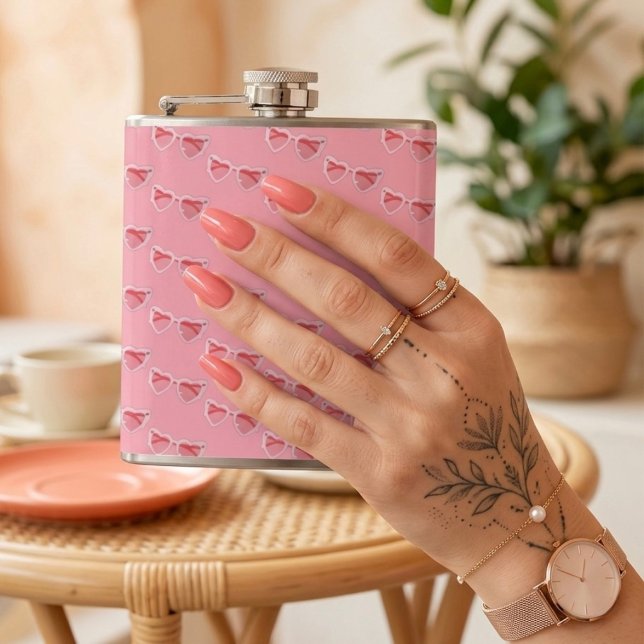 Glasses Hip Flask (Creator Uploaded)