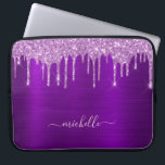 Glitter drips purple metal foil sparkle girly glam laptop sleeve<br><div class="desc">An elegant, girly and glam laptop sleeve. Purple, lavender coloured coloured faux glitter drips. Dark purpe faux metal, foil looking background. Personalise and add a name, written with a modern hand lettered style script with swashes. Light pink coloured letters. To keep the swashes only delete the sample name, leave the...</div>