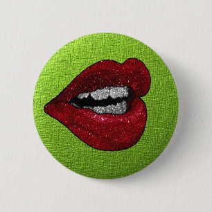 GLITTER HOT LIPS 6 CM ROUND BADGE