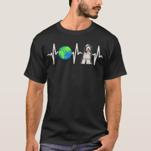 Globe Planet Earth Bearded Collie Heartbeat Dog Lo T-Shirt